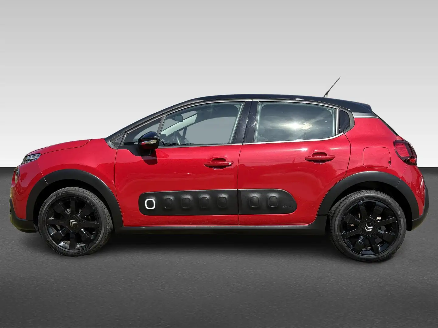 Citroen C3 1.2 PureTech 110pk Business Rood - 2