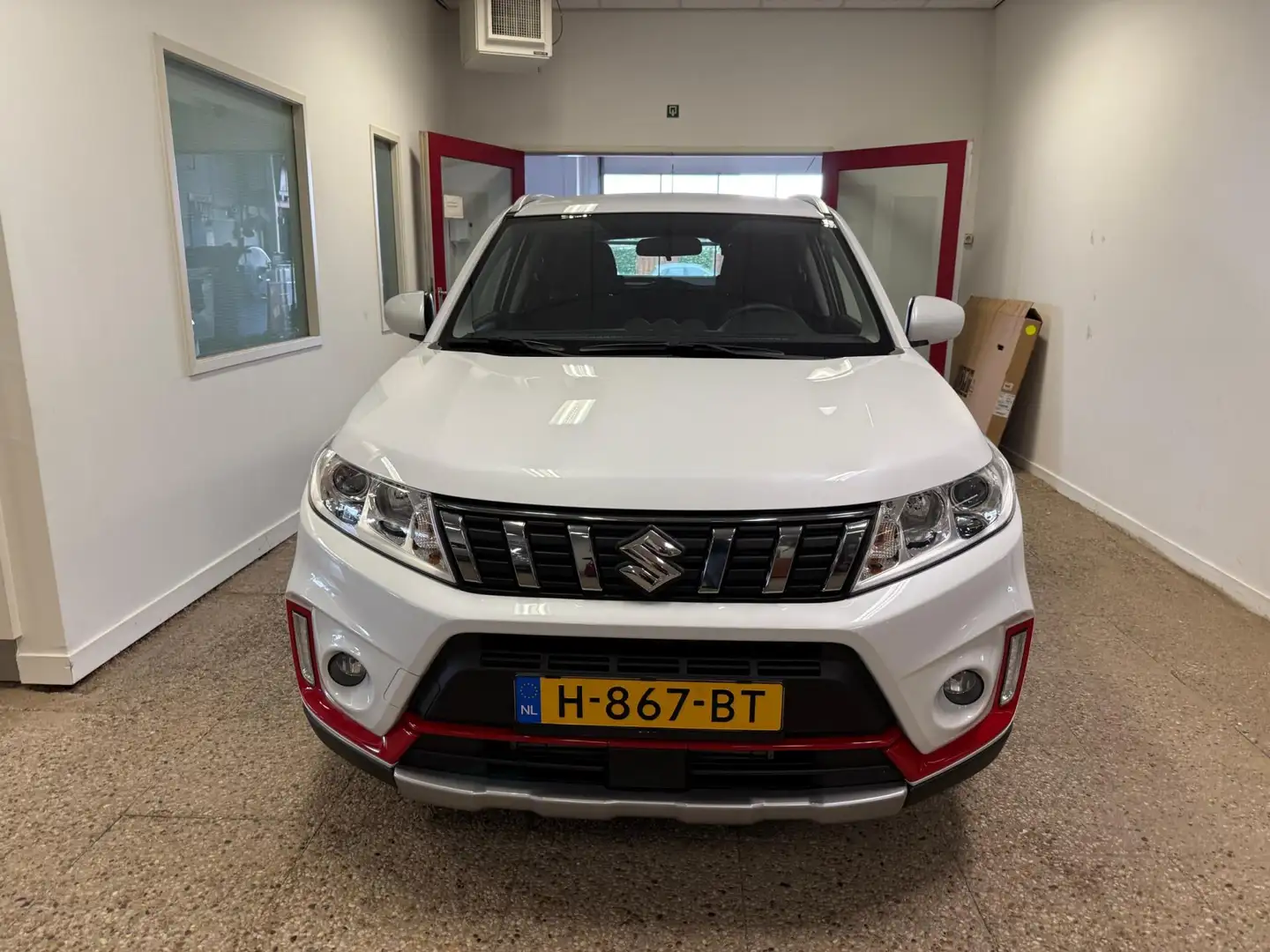 Suzuki Vitara 1.0 Boosterjet Select |Navi | NL | Trekhaak Wit - 2