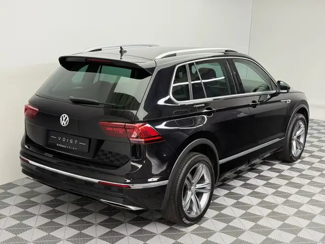 Volkswagen Tiguan view 6
