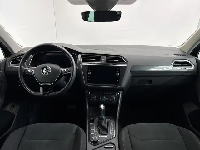 Volkswagen Tiguan view 10