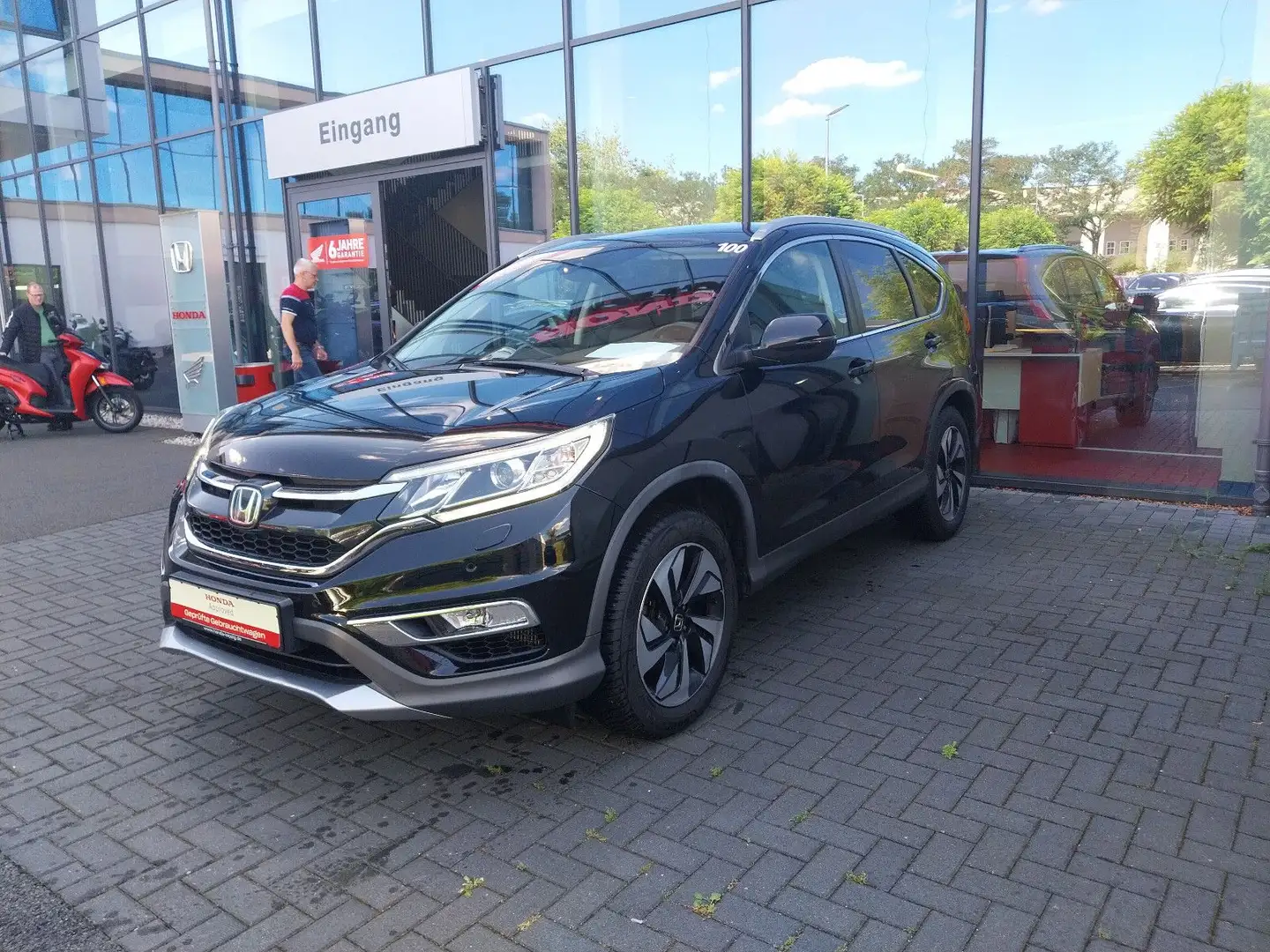 Honda CR-V 1,6 Executive 4WD AT Sensing Schwarz - 2