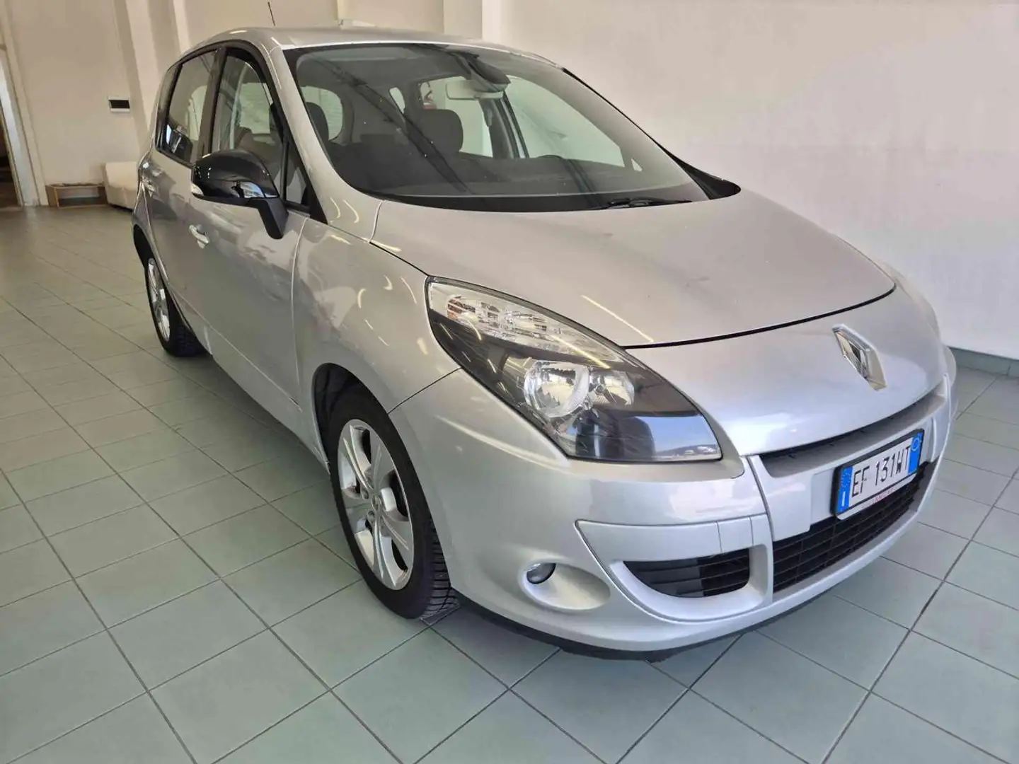 Renault Scenic 1.9 dCi 130CV Luxe Argento - 1