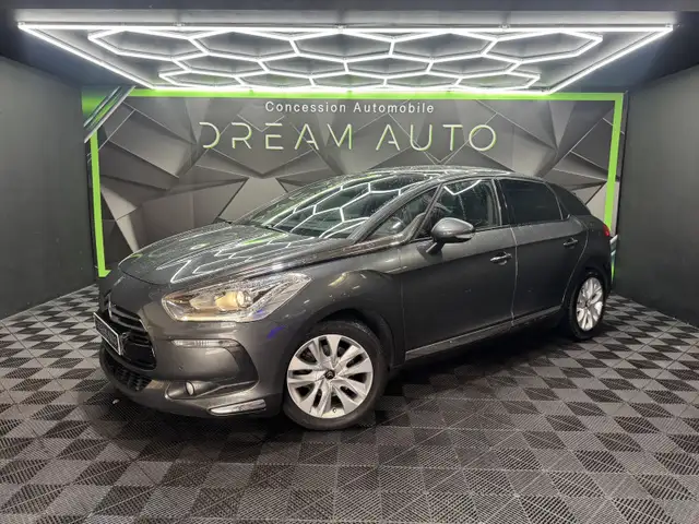 Citroen DS5 1.6 E-HDI115 SO CHIC ETG6