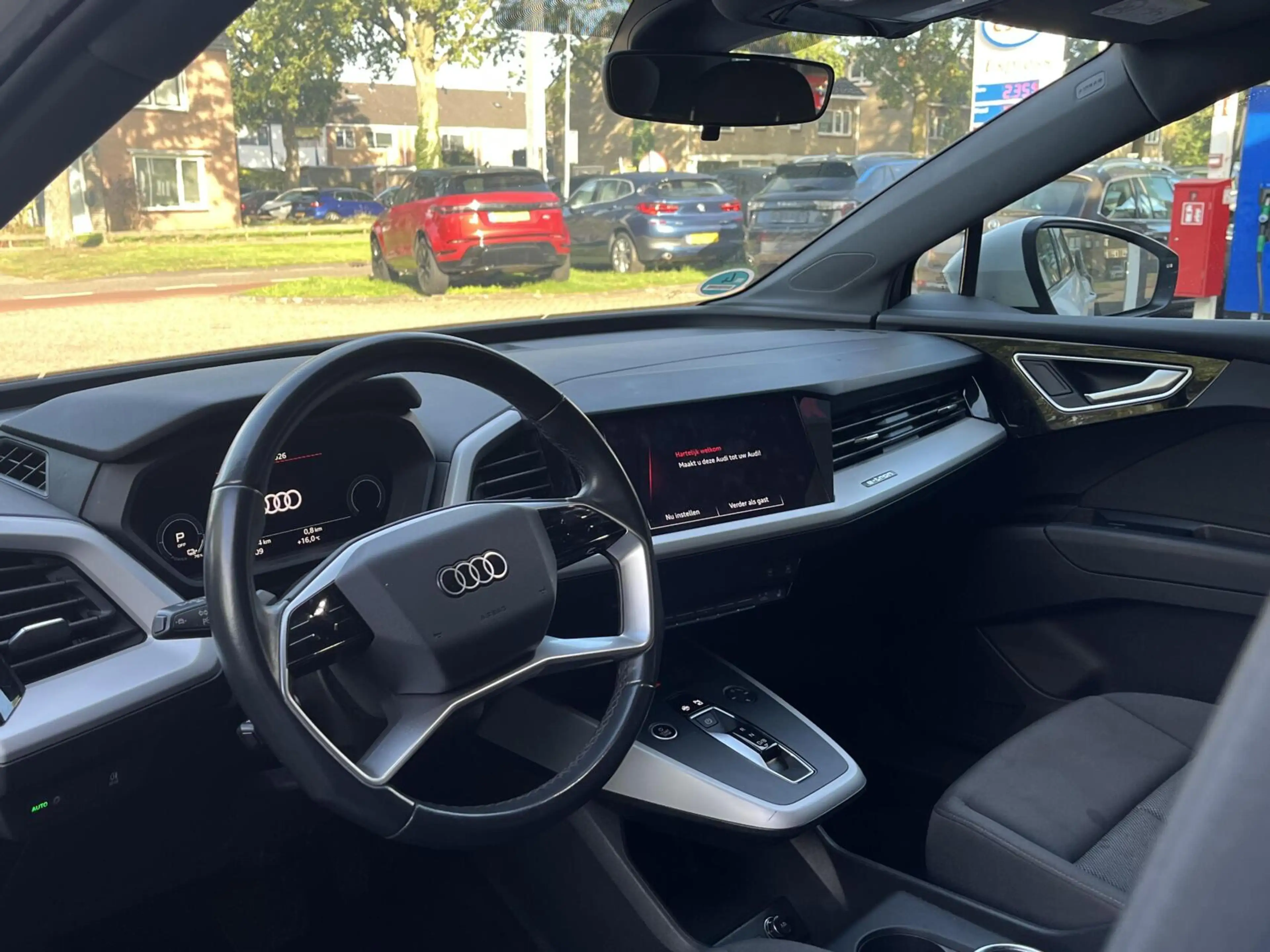 Audi Q4 e-tron 40 Edition 77 kWh Camera, Carplay, Lm.. — photo 2