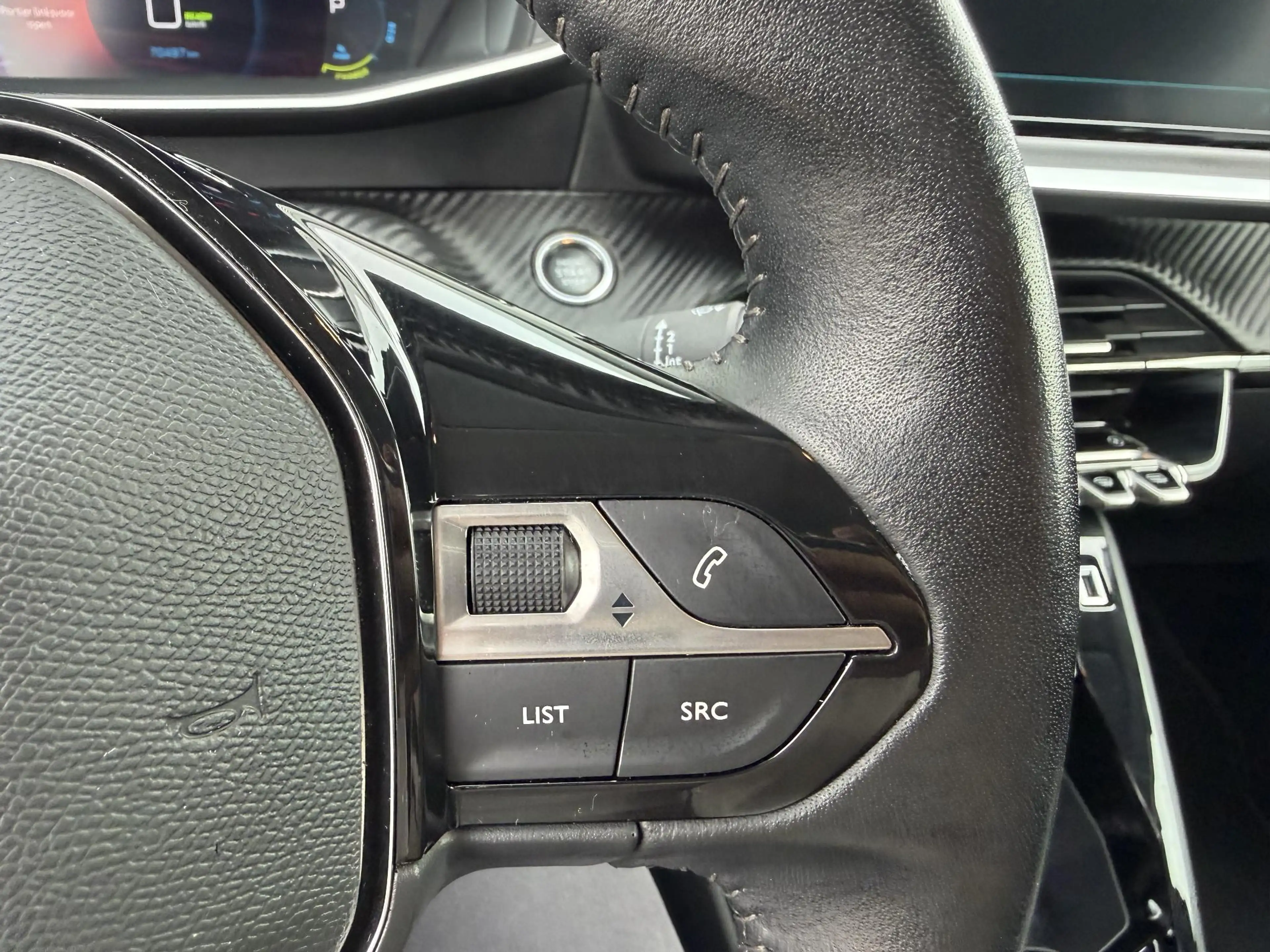 Peugeot e-208 EV Allure Pack 50 kWh | Cruise Control | Camera | — photo 14