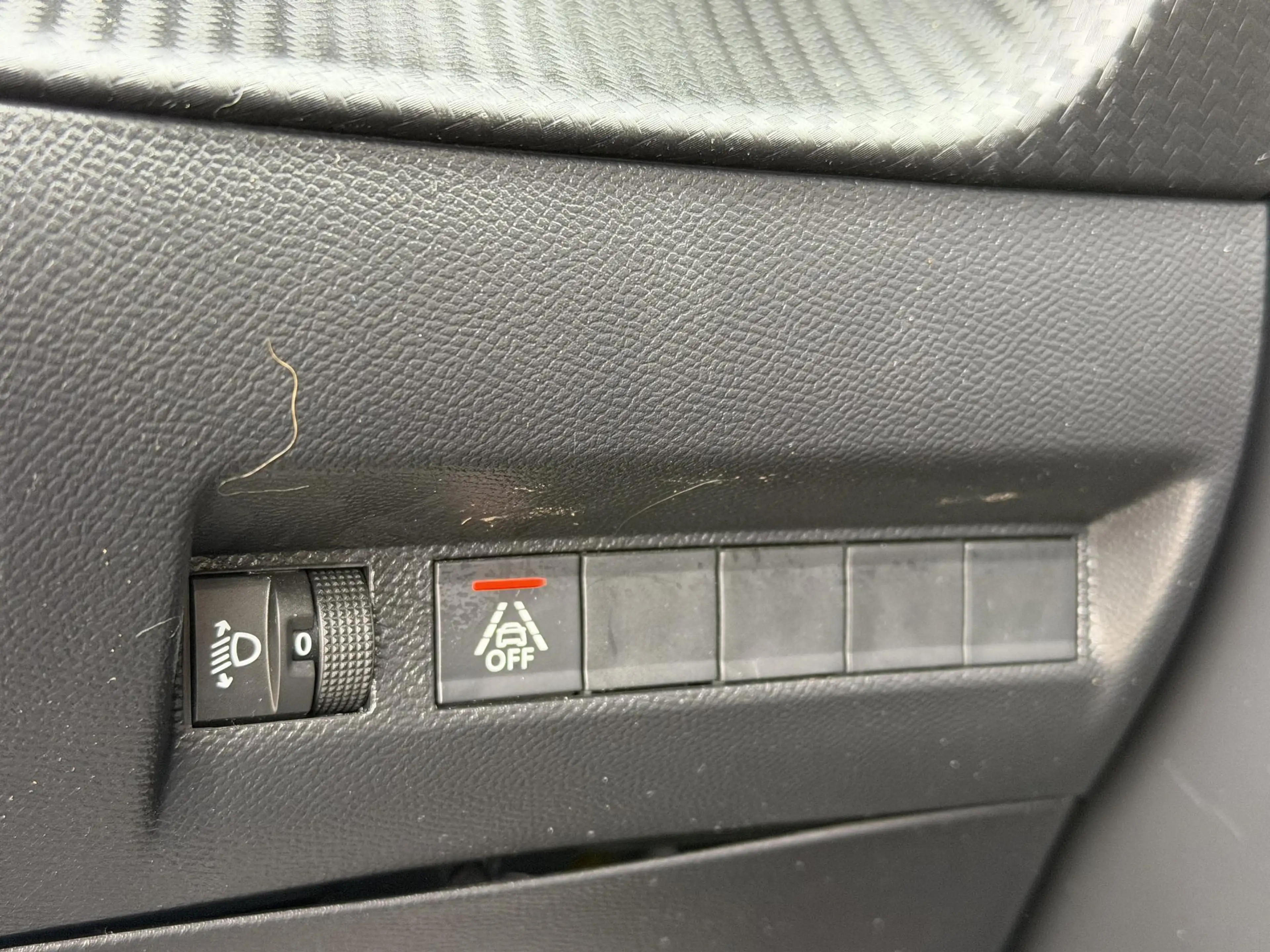 Peugeot e-208 EV Allure Pack 50 kWh | Cruise Control | Camera | — photo 15
