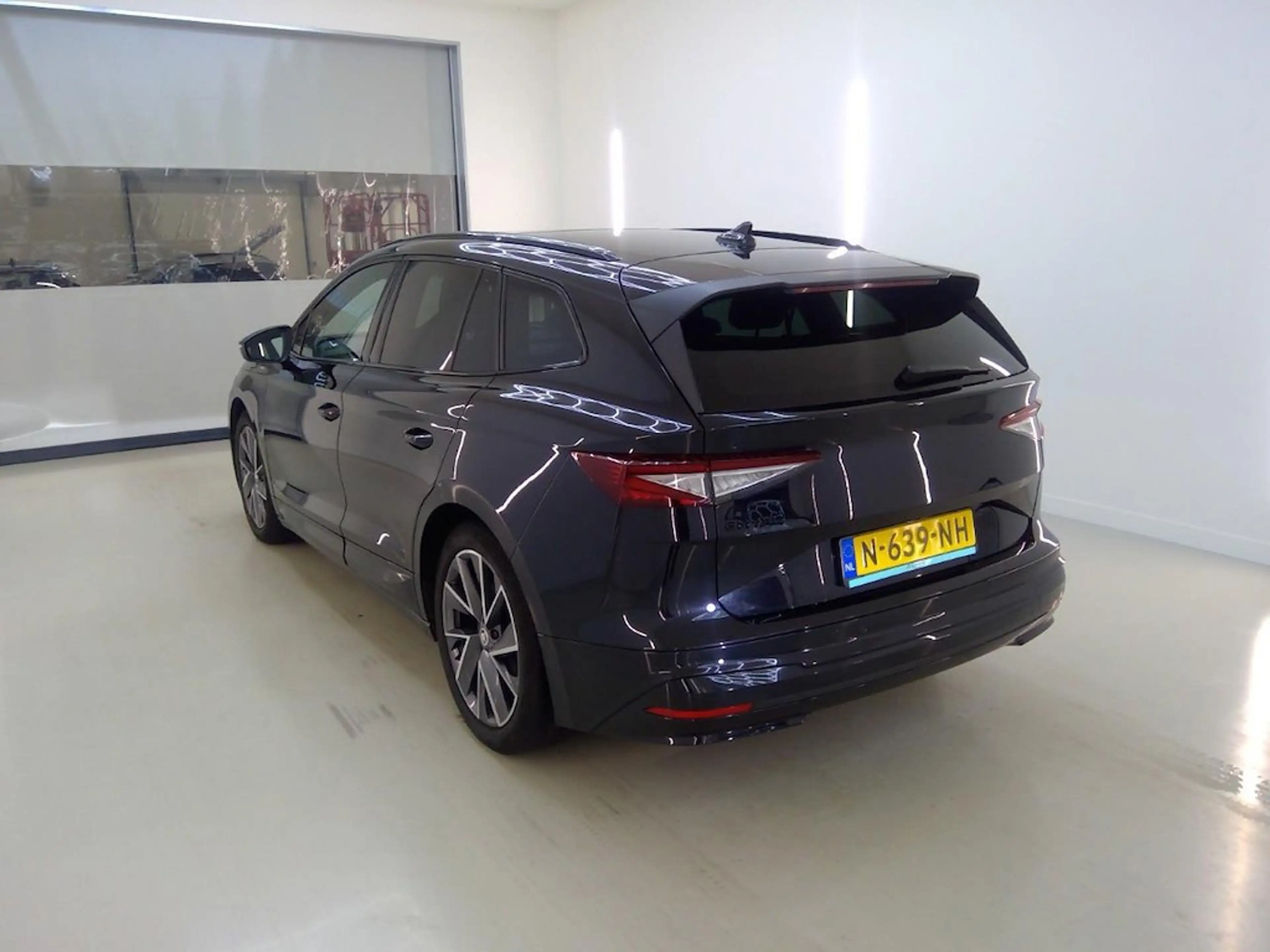 Skoda Enyaq iV 60 Sportline | SOH 92% | Panoramadak | Camera | — photo 4