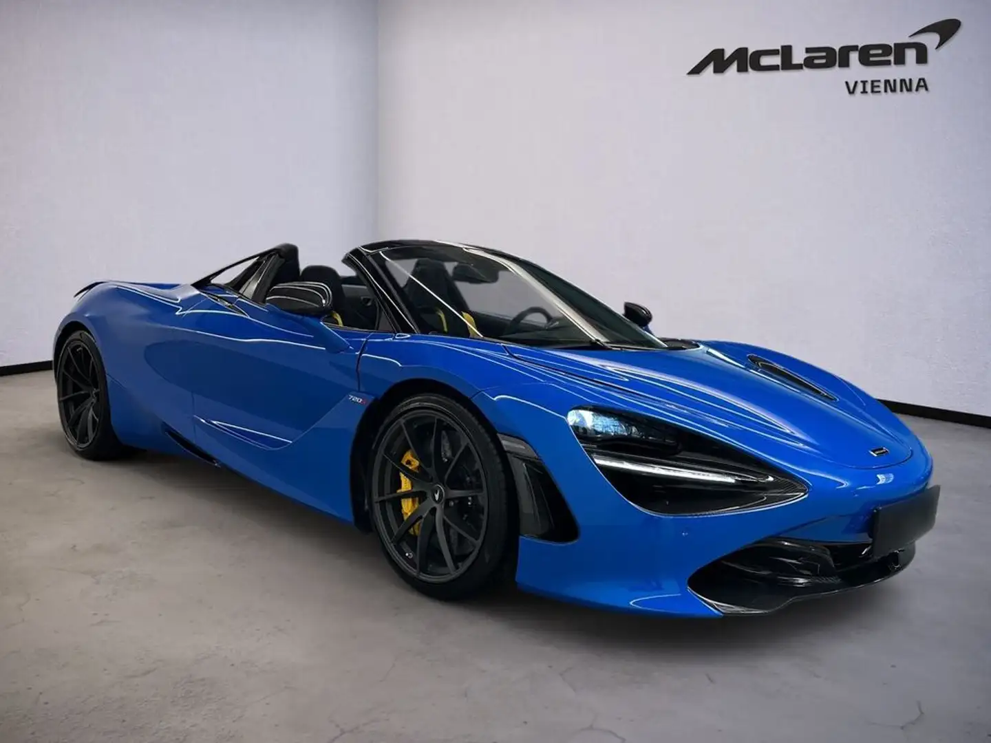 McLaren 720S 720S Spider / Full Carbon Fibre int. & ext. / MTT Blauw - 2