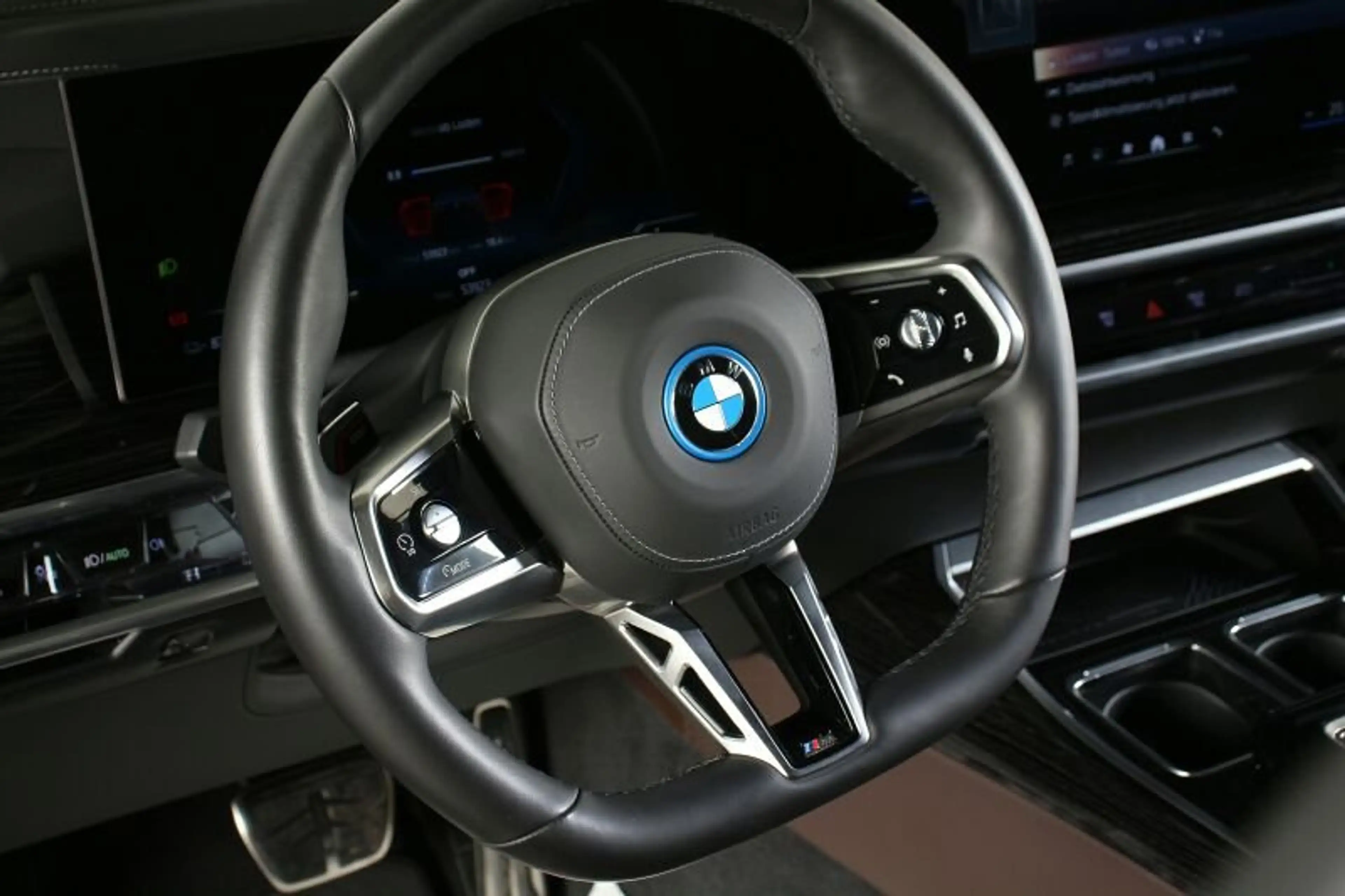 BMW i7 xDr. 60 M Sportpaket NP 175819.-  Lounge Seat — photo 14