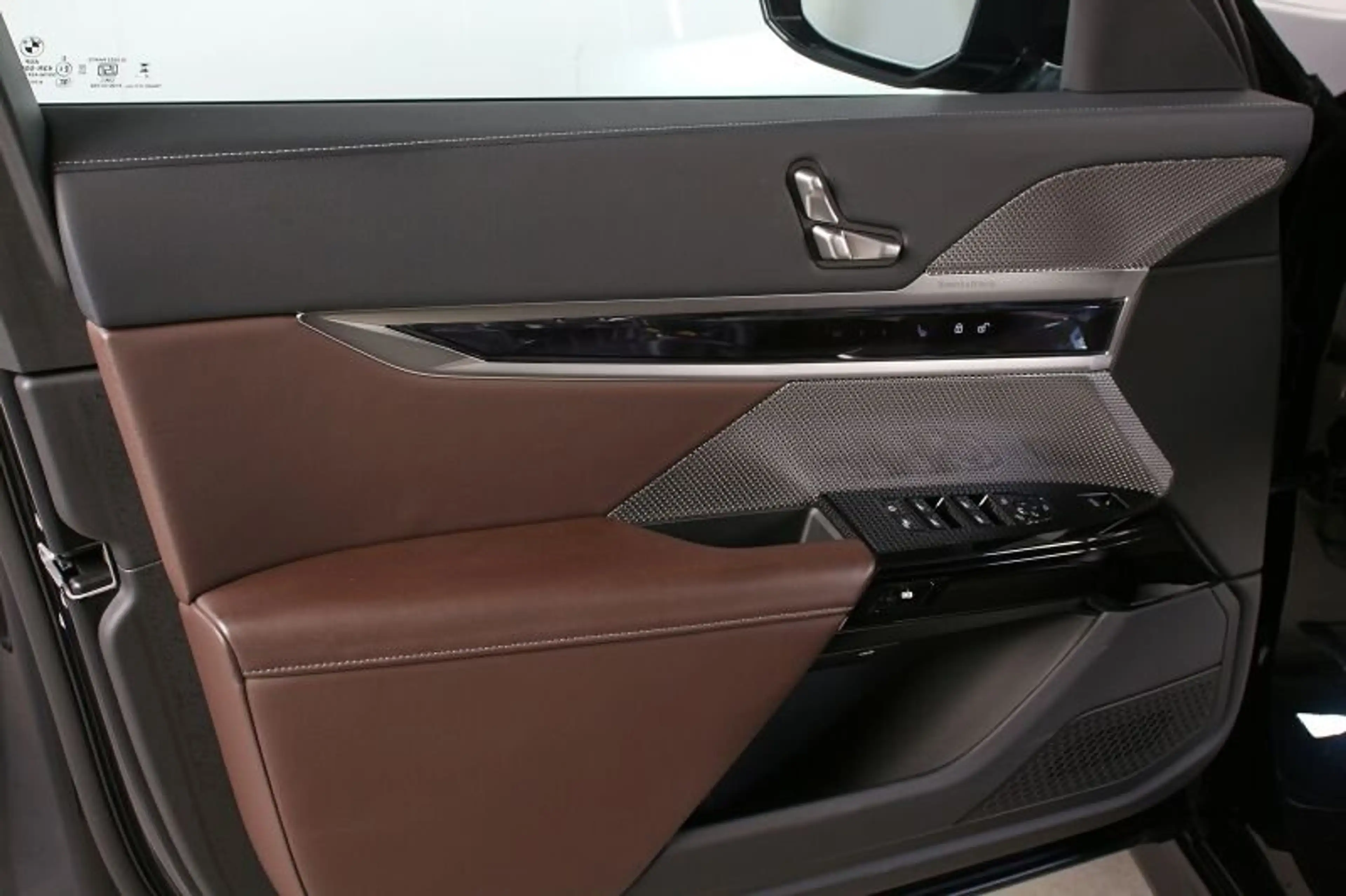 BMW i7 xDr. 60 M Sportpaket NP 175819.-  Lounge Seat — photo 13