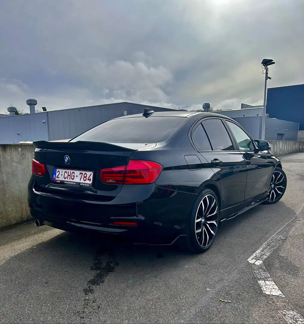 BMW 316 d crna - 2