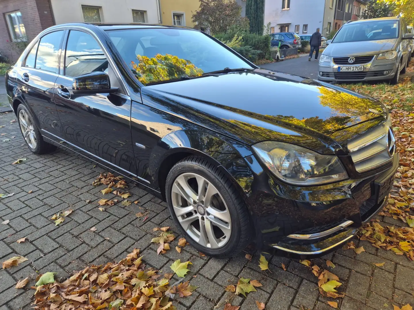 Mercedes-Benz C 180 TOP ZUSTAND TÜV/INSPEKTION NEU/ Garantie Schwarz - 2