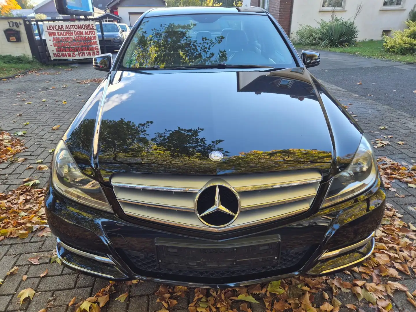 Mercedes-Benz C 180 TOP ZUSTAND TÜV/INSPEKTION NEU/ Garantie Schwarz - 1