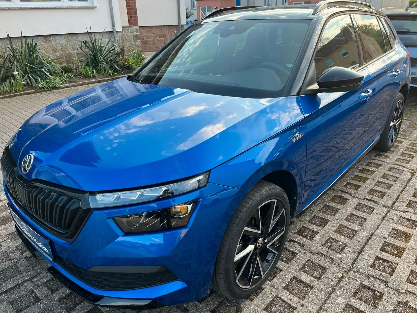 Skoda Kamiq Monte Carlo,AHK,WP+Frontschh+Lenkr,5J.Gar. Blau - 1