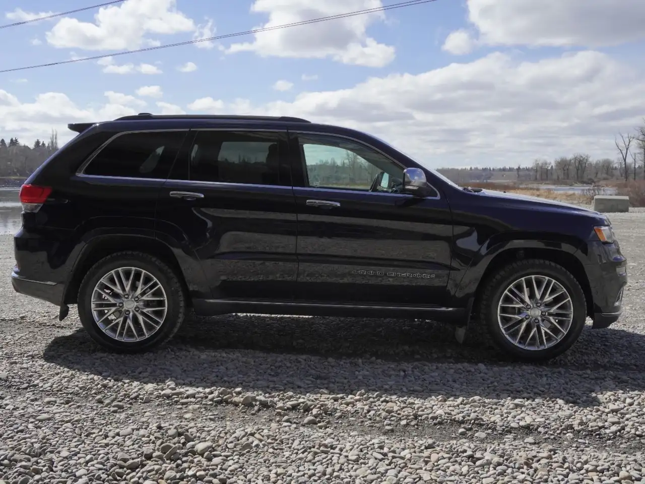 Jeep Grand Cherokee снимка Jeep Grand Cherokee