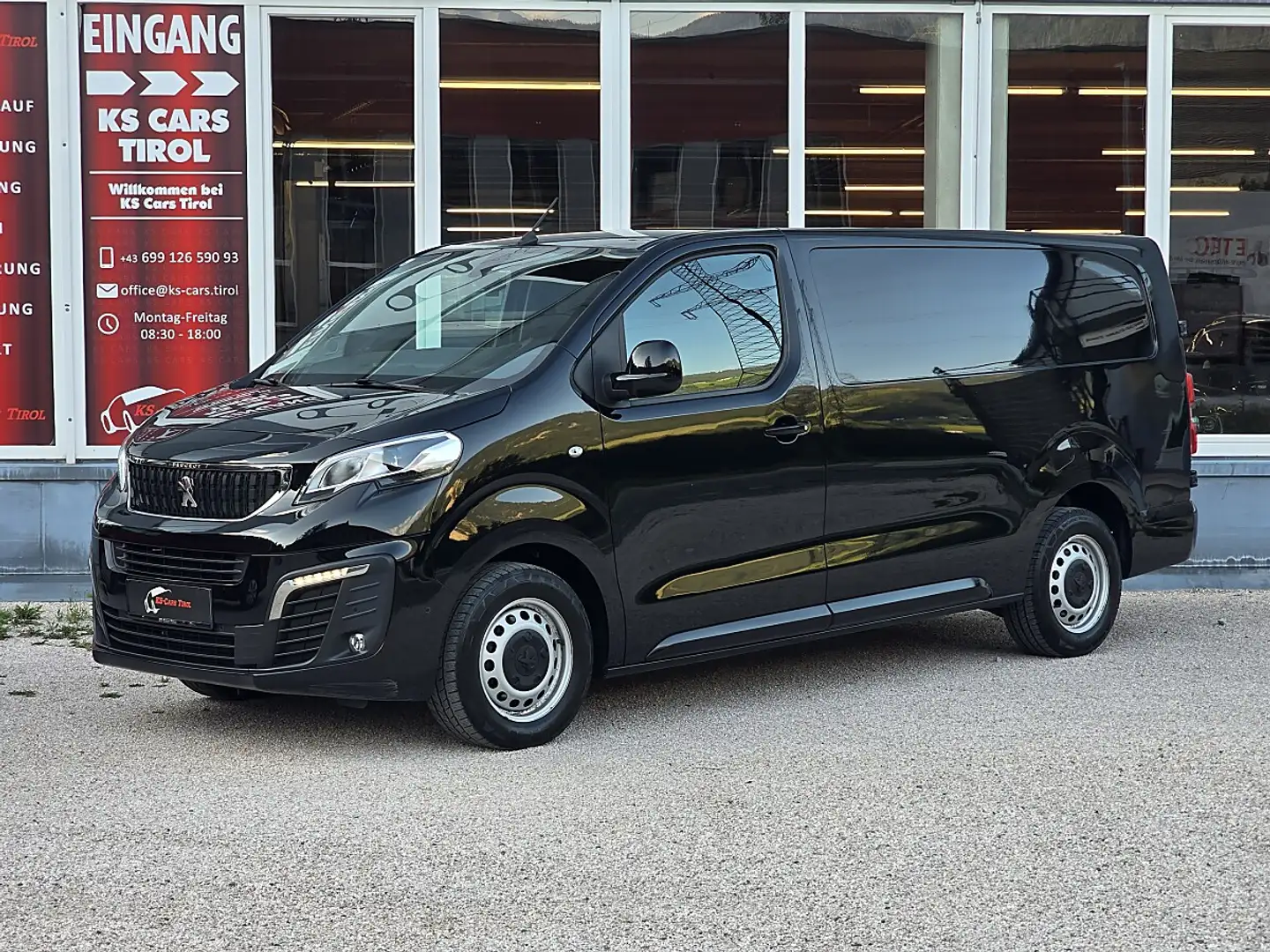 Peugeot Expert 2.0 BlueHDi 120 L3 Premium S&S (EURO6d) Schwarz - 1