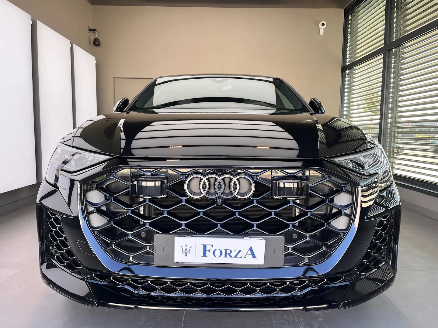 Audi RS Q8 Q8 I 2024 4.0 mhev 48V 600cv tiptronic Zwart - 2