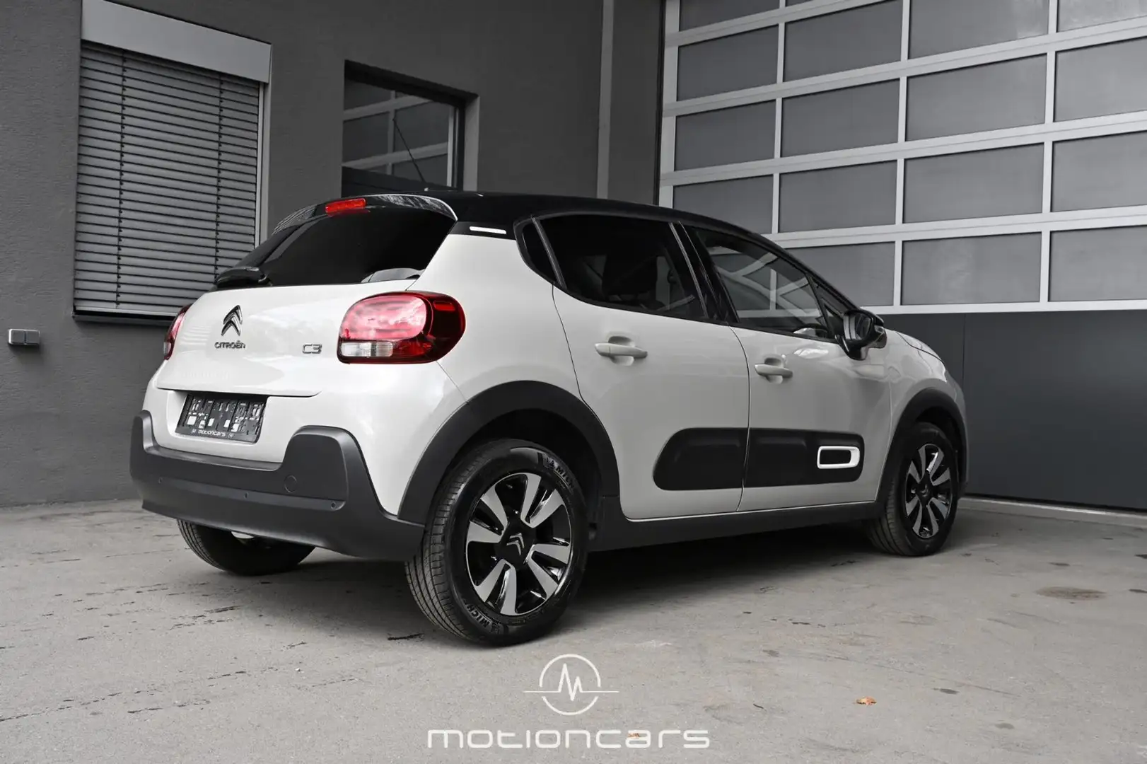 Citroen C3 1.2 PureTech 83 Pickerl NEU Silber - 2