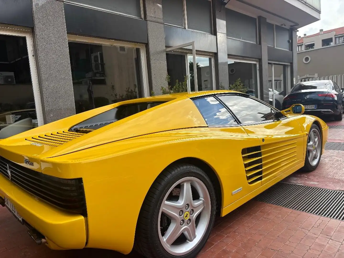 Ferrari 512 Testarossa/512 5.0 TR c/abs Giallo - 2