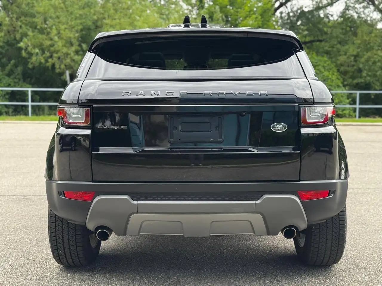 Land Rover Range Rover Evoque снимка Land Rover Range Rover Evoque