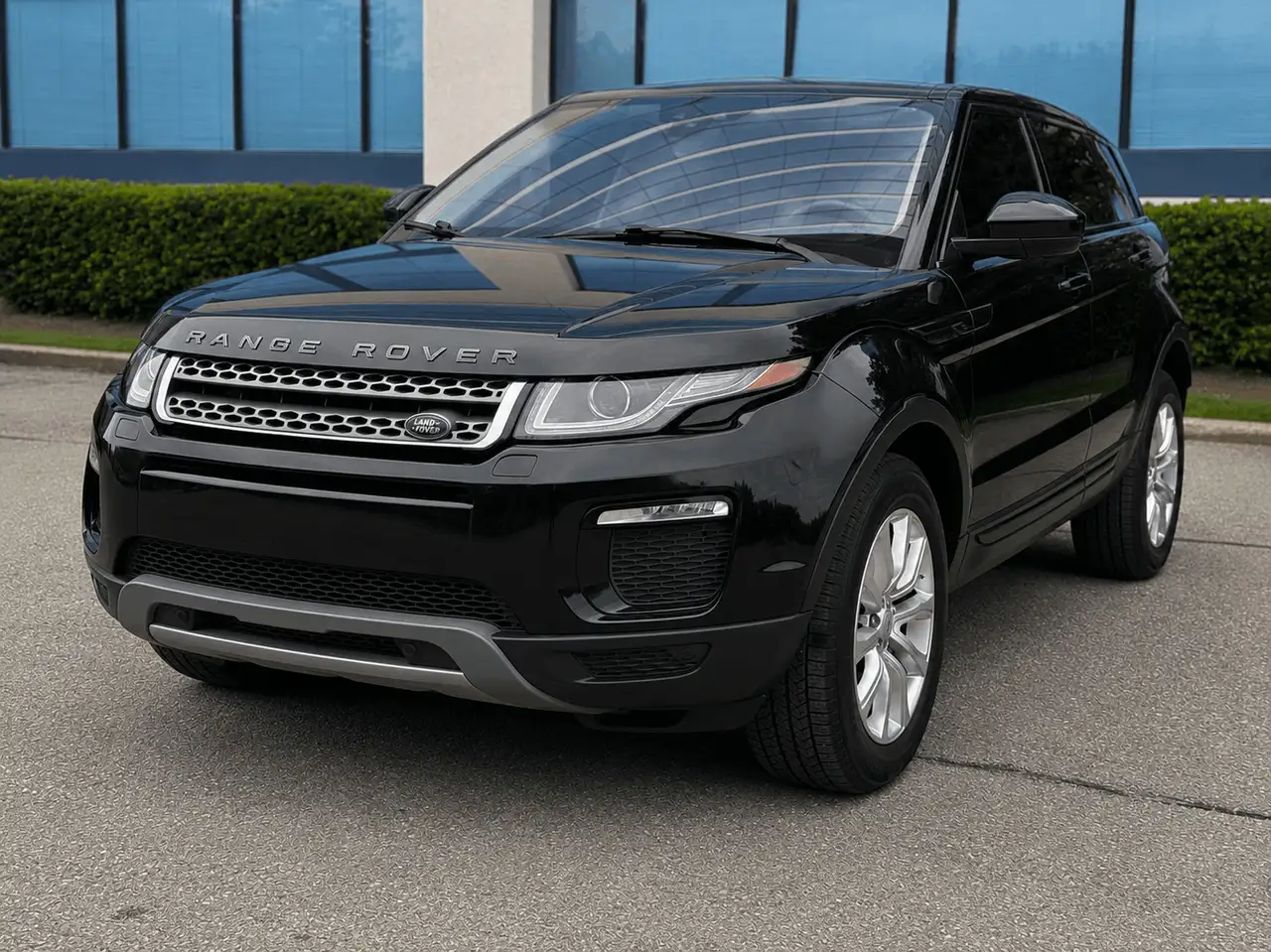 Land Rover Range Rover Evoque снимка Land Rover Range Rover Evoque