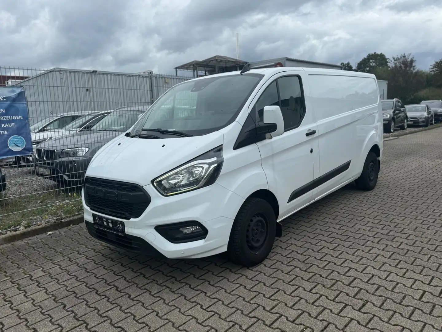 Ford Transit Custom Kasten 300 L2 Trend 2.0TDCI |KLIM Weiß - 1