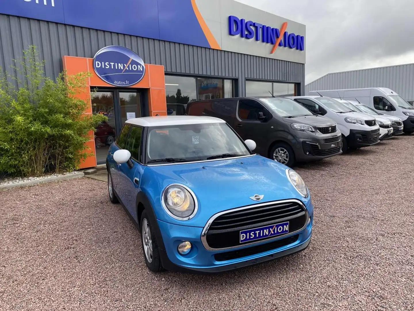 MINI Cooper D 1.5 D 116 5P F55 LCI COOPER D PHASE 2 Bleu - 2