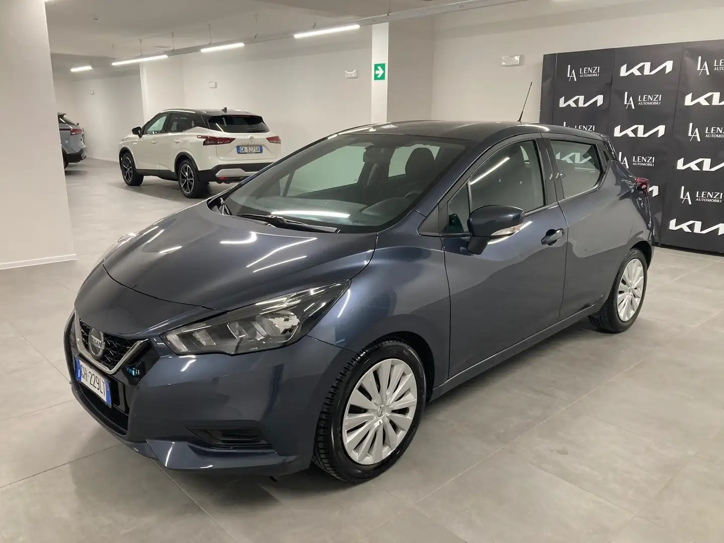 Nissan Micra Micra 1.0 ig-t Acenta 92cv AUTOMATICA KM 38.900 .. Grigio - 2