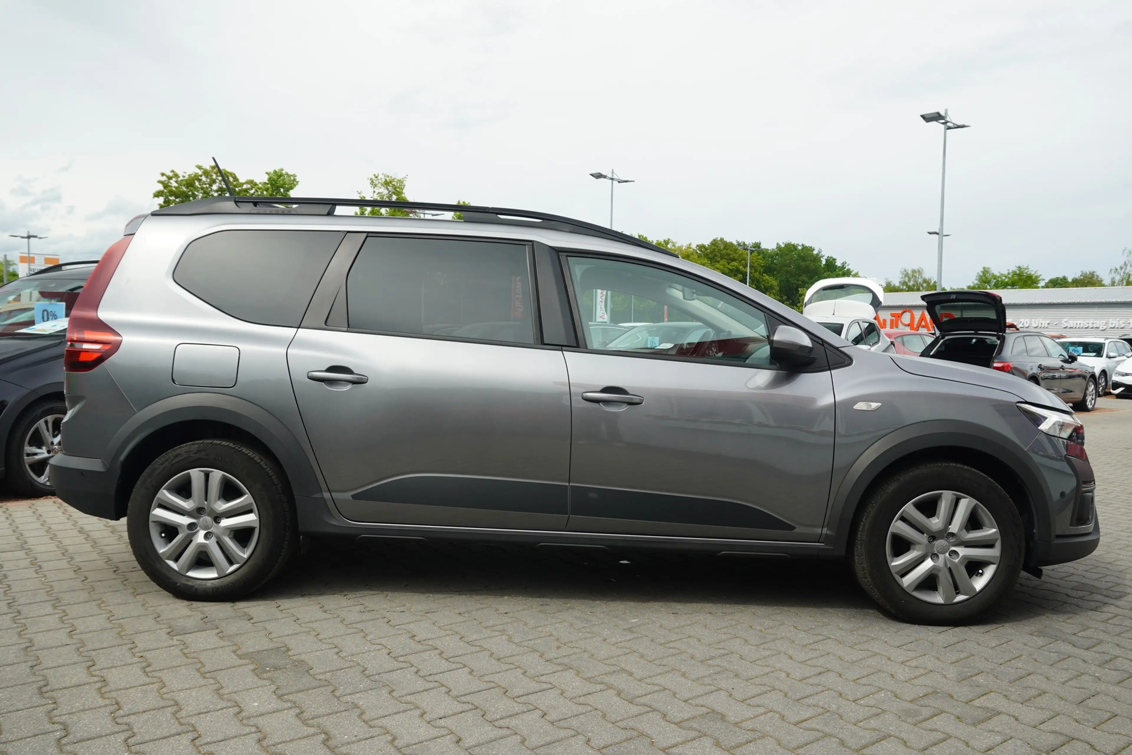 Dacia Jogger 1.0 TCE Eco-G Extreme+ LED Totwinkel Kamera — photo 7
