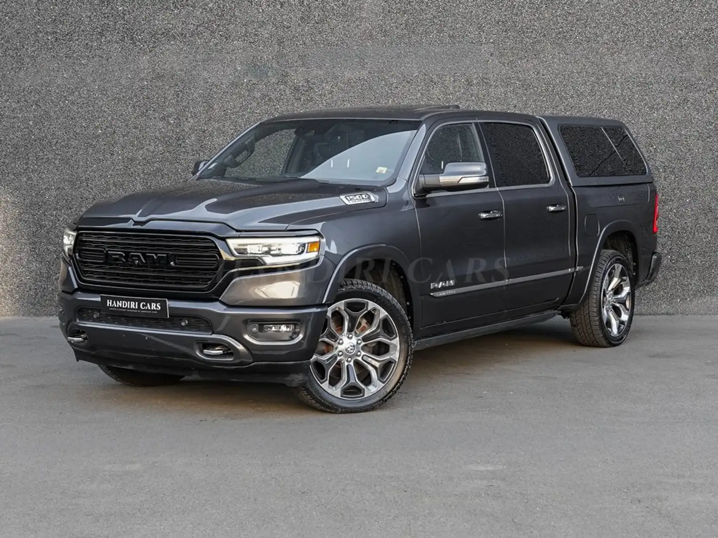 Dodge RAM 2019 Limited € 37000 +180 LPG +PANO + 360° Gris - 1