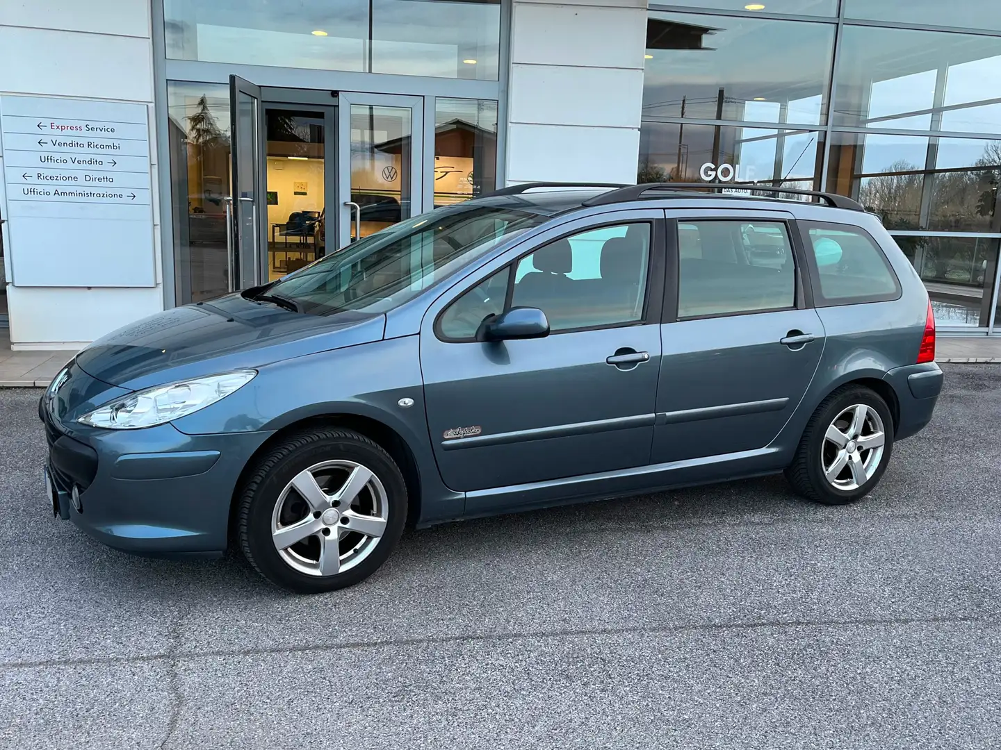 Peugeot 307 307 SW 1.6 hdi 16v Australian 110cv fap Bleu - 2