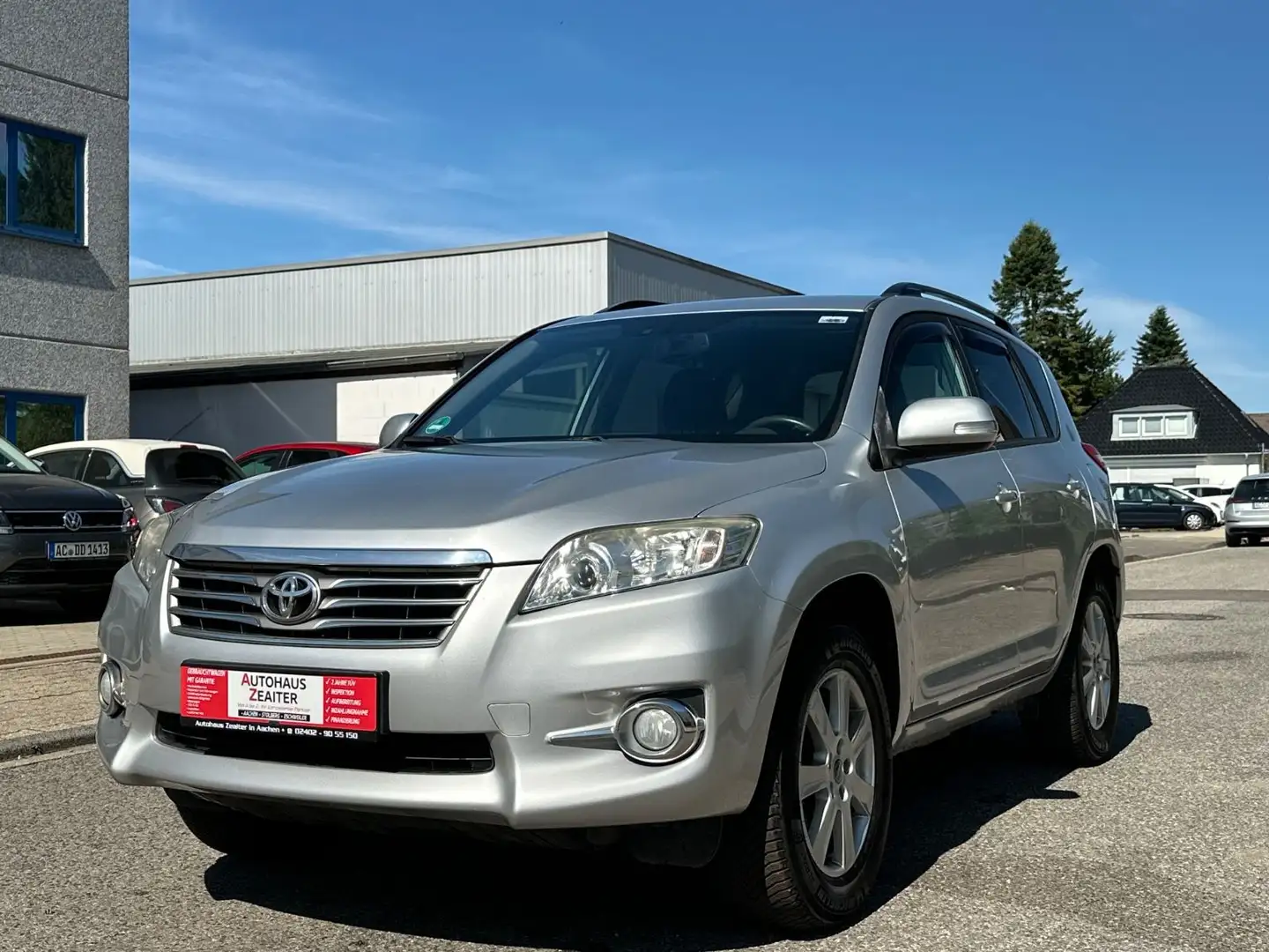Toyota RAV 4 RAV4 Life Silber - 2