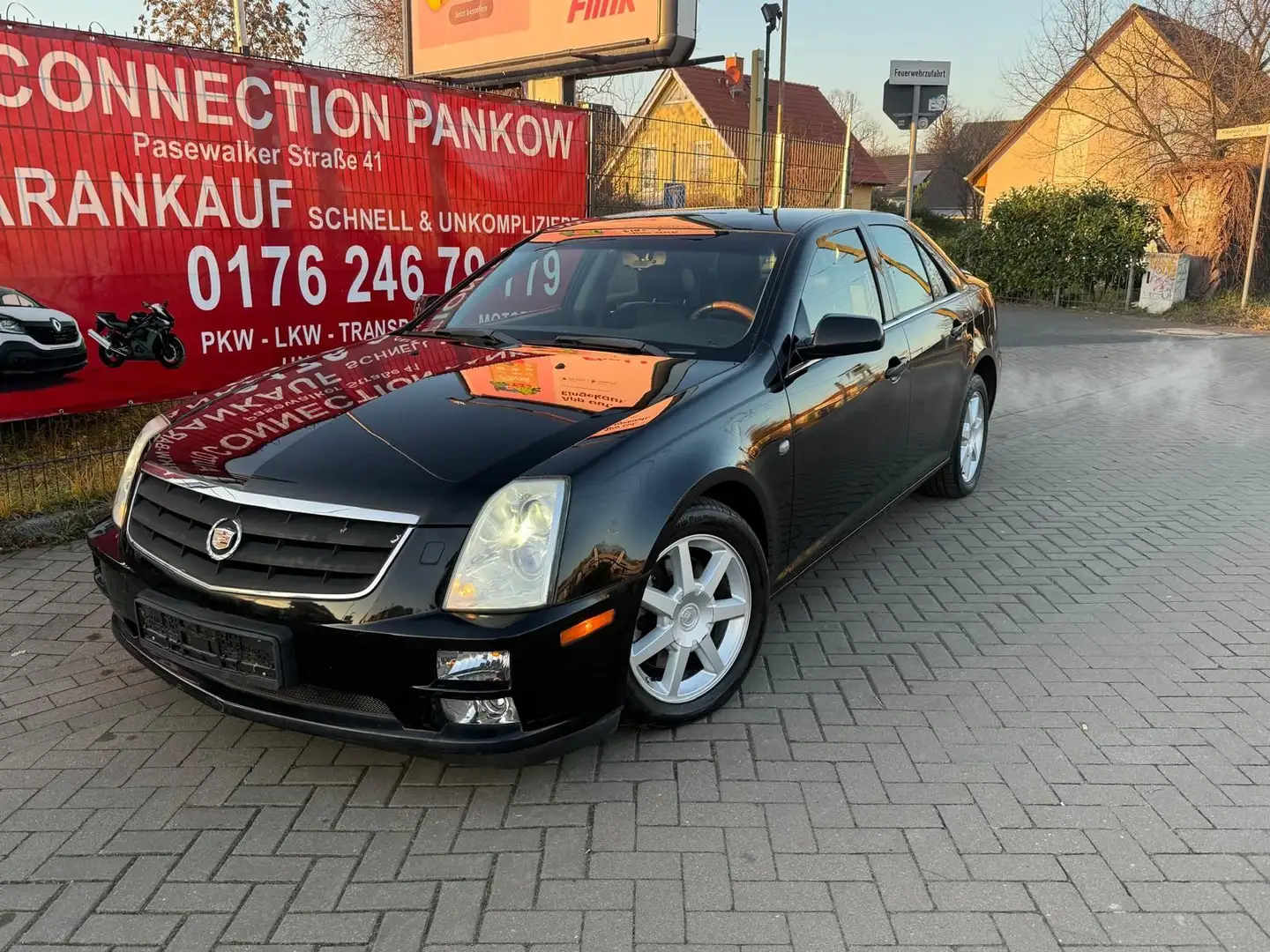 Cadillac STS 3.6 V6 Elegance**Automatik*TÜV 10/26** Schwarz - 1