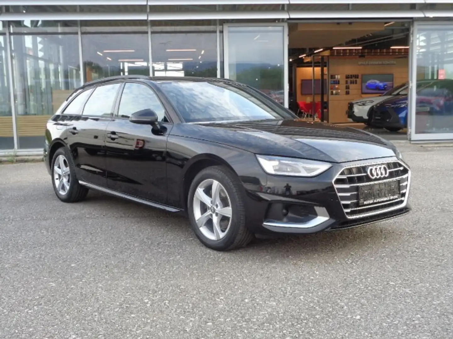 Audi A4 35 Avant Advanced TDi Aut. * s-Line Interieur Schwarz - 1
