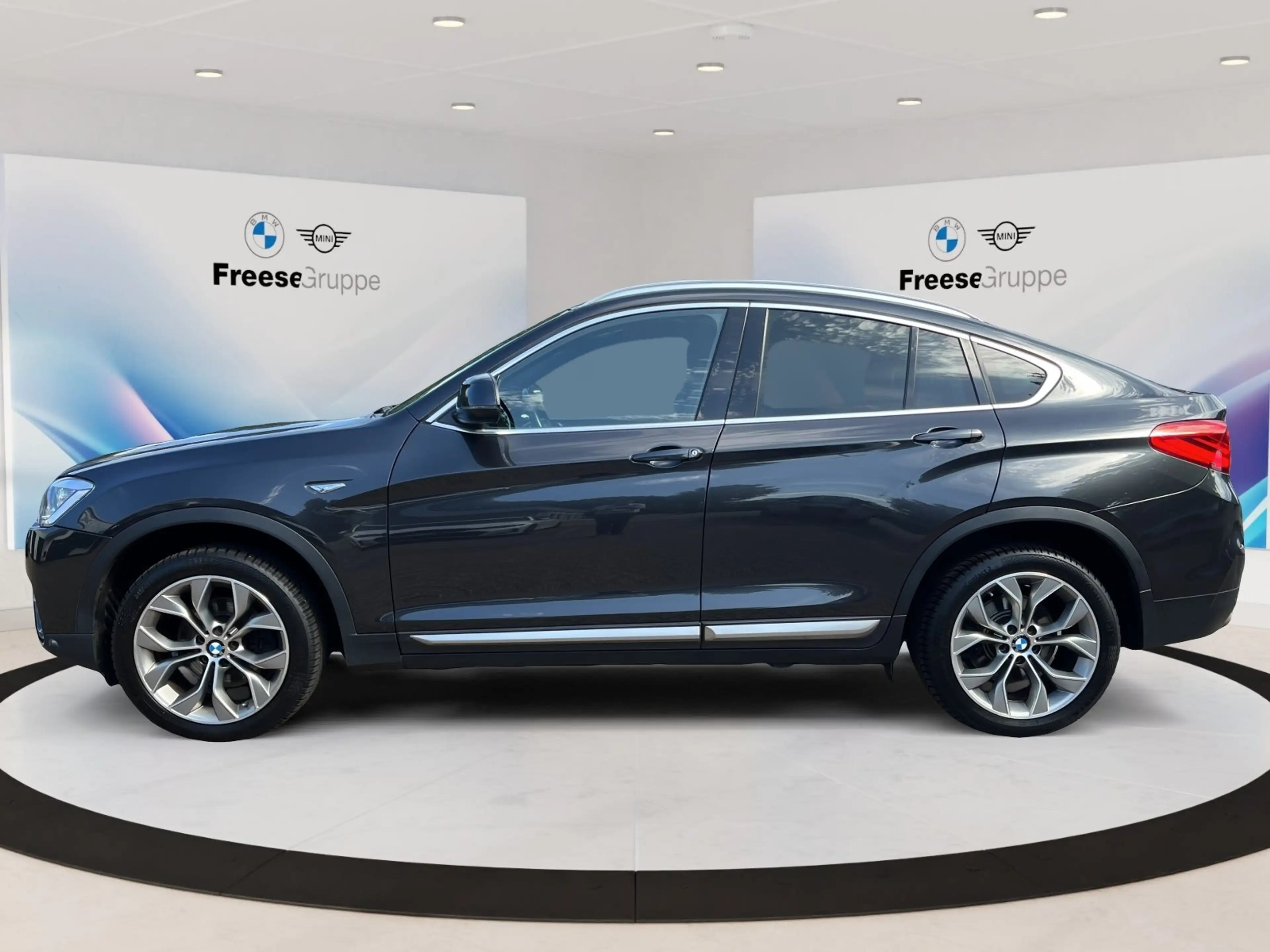 BMW X4 xDrive20d A xLine HEAD-UP HIFI LORDOSE XDRIVE — photo 3