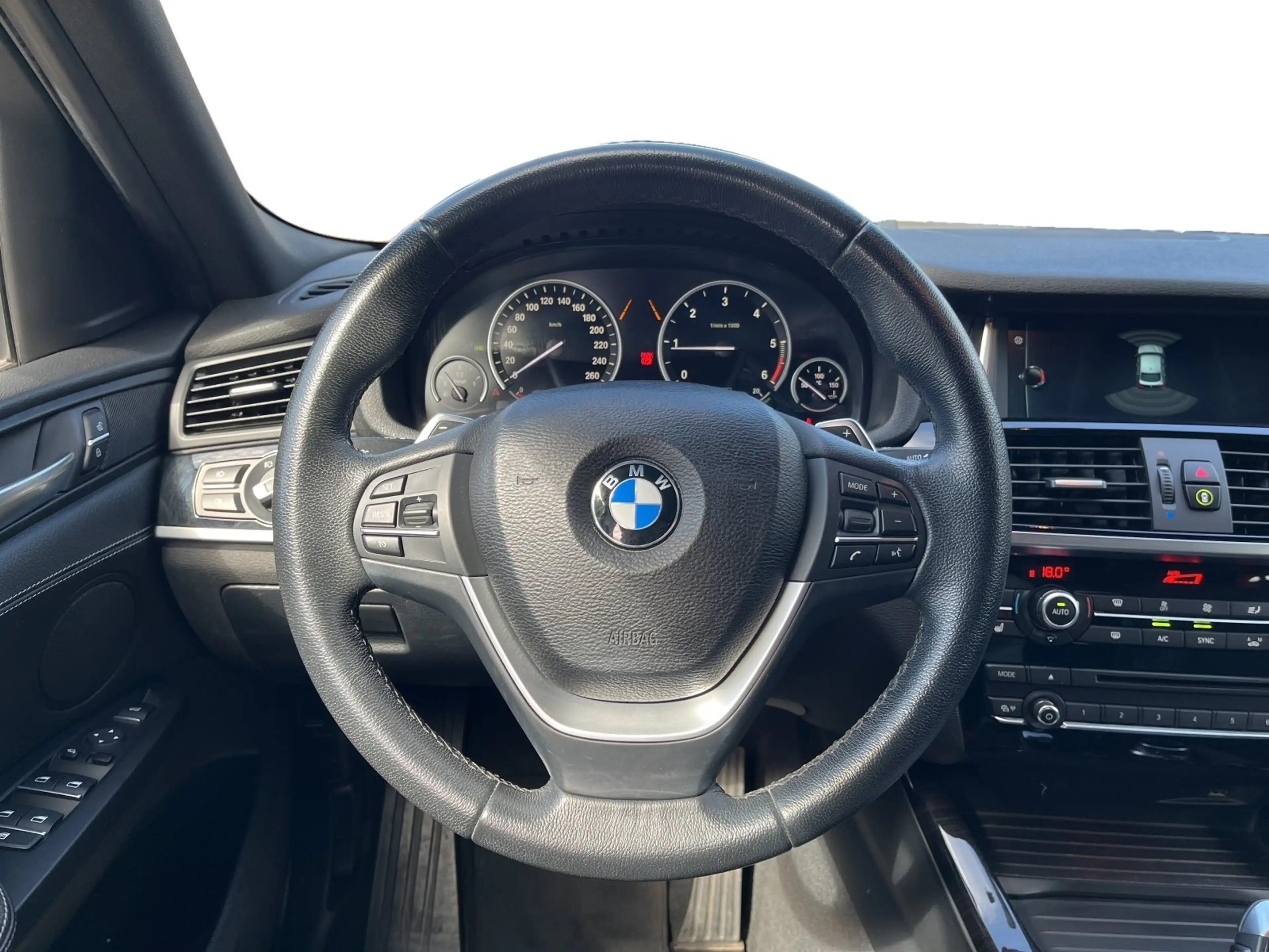 BMW X4 xDrive20d A xLine HEAD-UP HIFI LORDOSE XDRIVE — photo 11