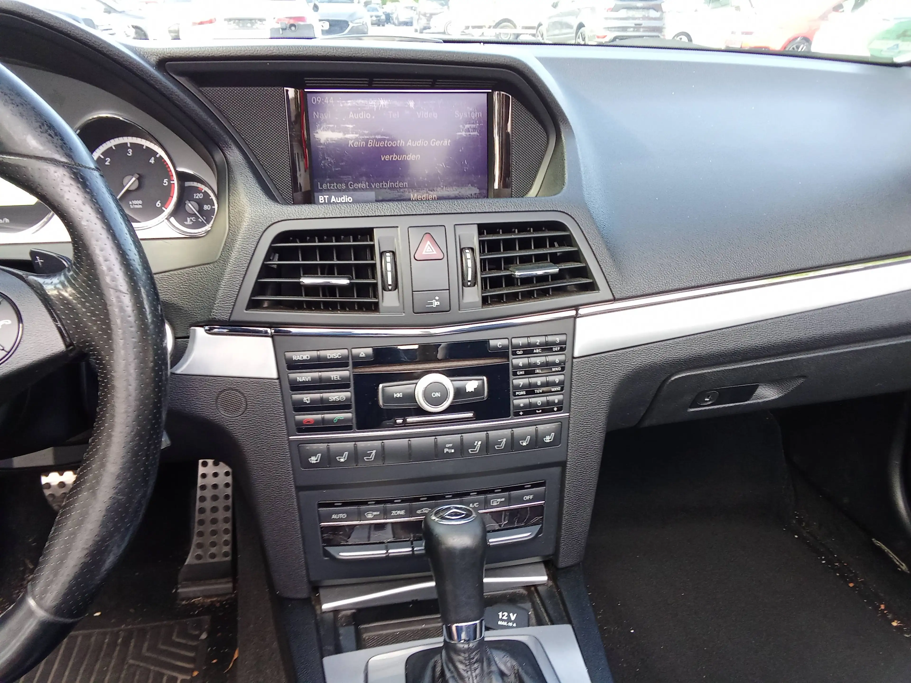 Mercedes-Benz E 350 E 350 CDI BlueEfficiency (207.422) — photo 10