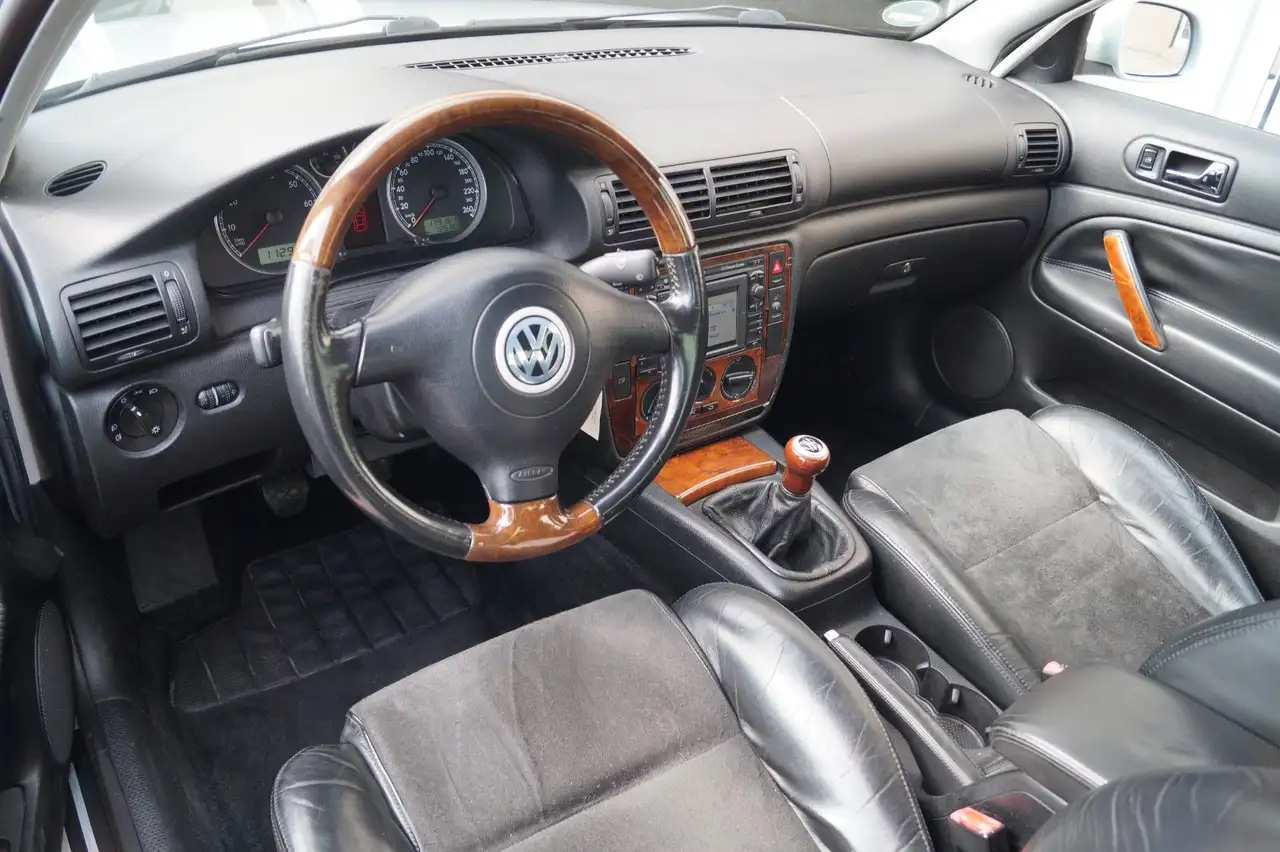 Volkswagen Passat 2.8 V6 4motion Highline aus 3.Hand HU neu, foto 9