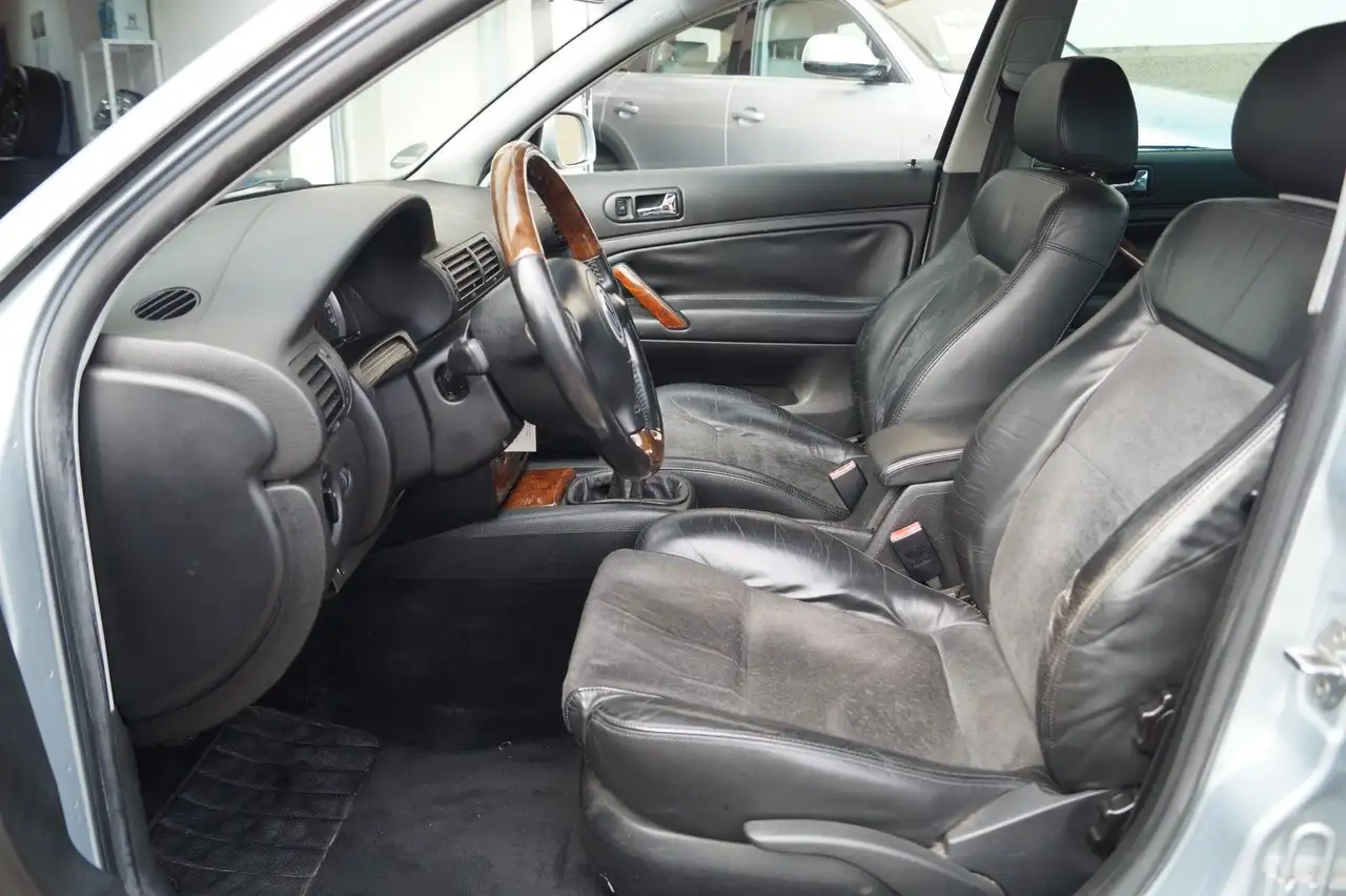 Volkswagen Passat 2.8 V6 4motion Highline aus 3.Hand HU neu, foto 10