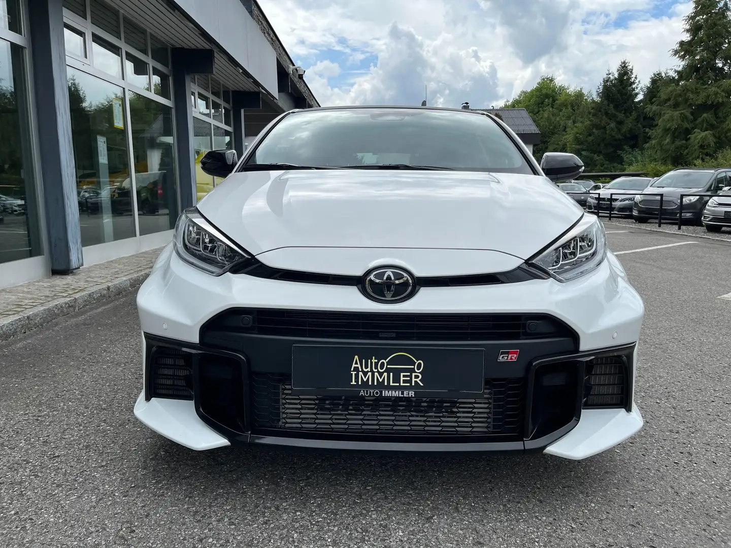 Toyota Yaris GR High Performance*AUTOMATIK*CARBONDACH* Blanc - 2