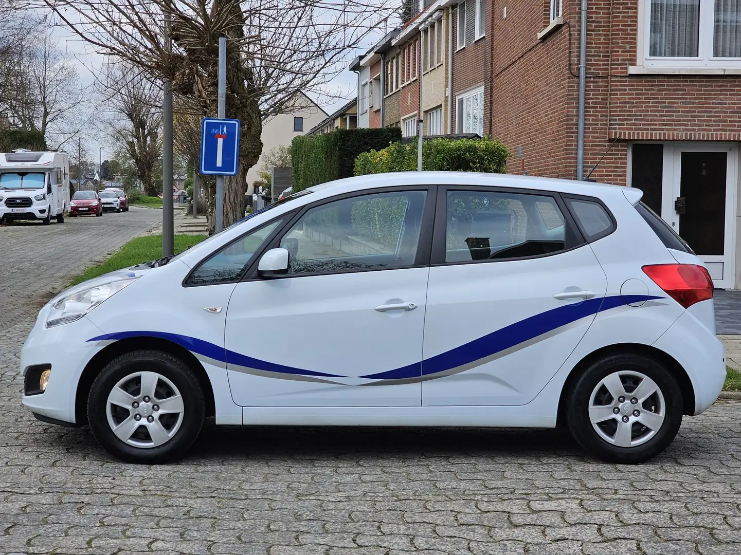 Kia Venga 1.4i EERSTE EİGENAAR DEALER ONDERHOUDEN Weiß - 2