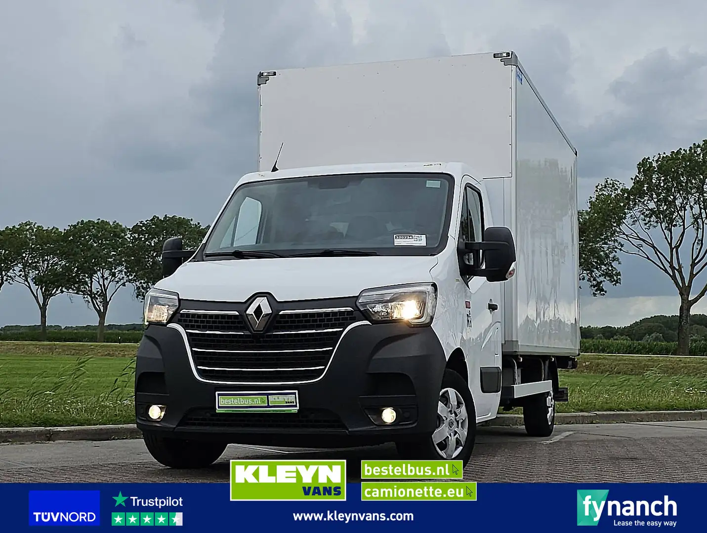 Renault Master 2.3 Bakwagen Laadklep! Wit - 1