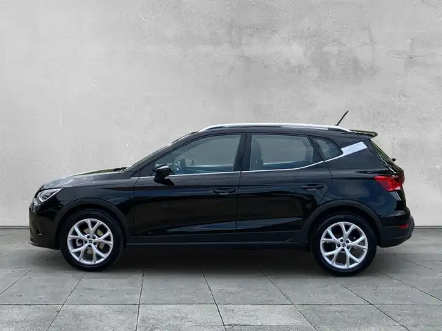 Seat Arona view 2