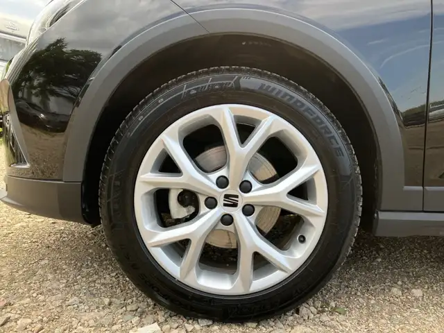 Seat Arona view 13