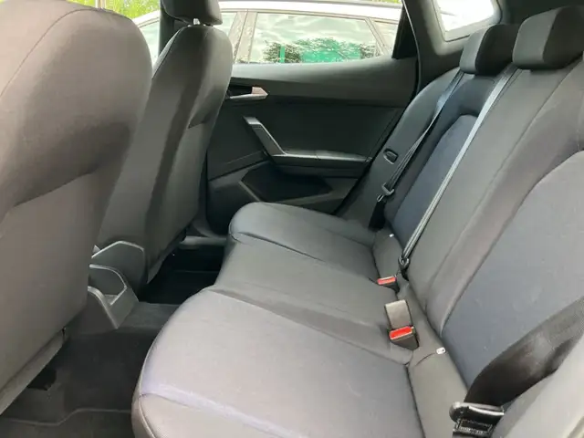 Seat Arona view 11