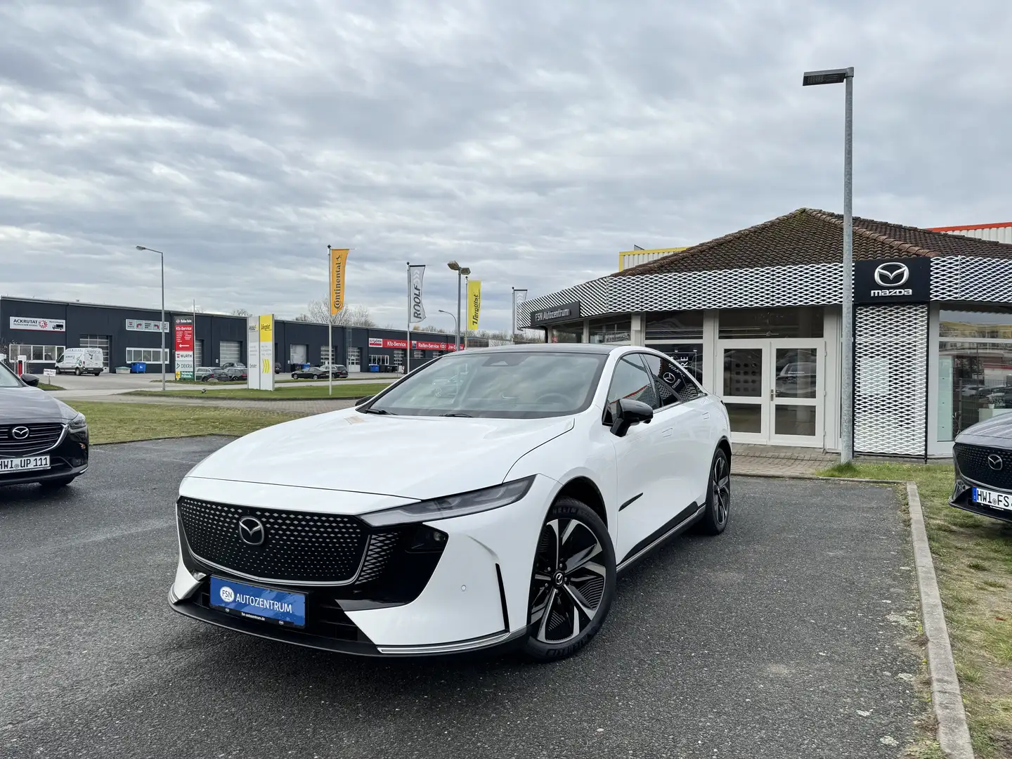 Mazda 6e EV 258PS AT Takumi Plus LED 360° Navi Blanc - 1