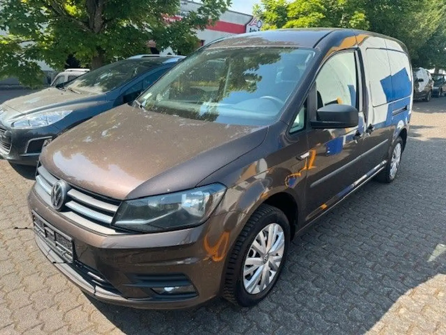 Volkswagen Caddy PKW Maxi Conceptline BMT ROLLSTUHL GERECHT Marrón - 1