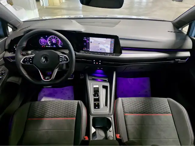 Volkswagen Golf view 7