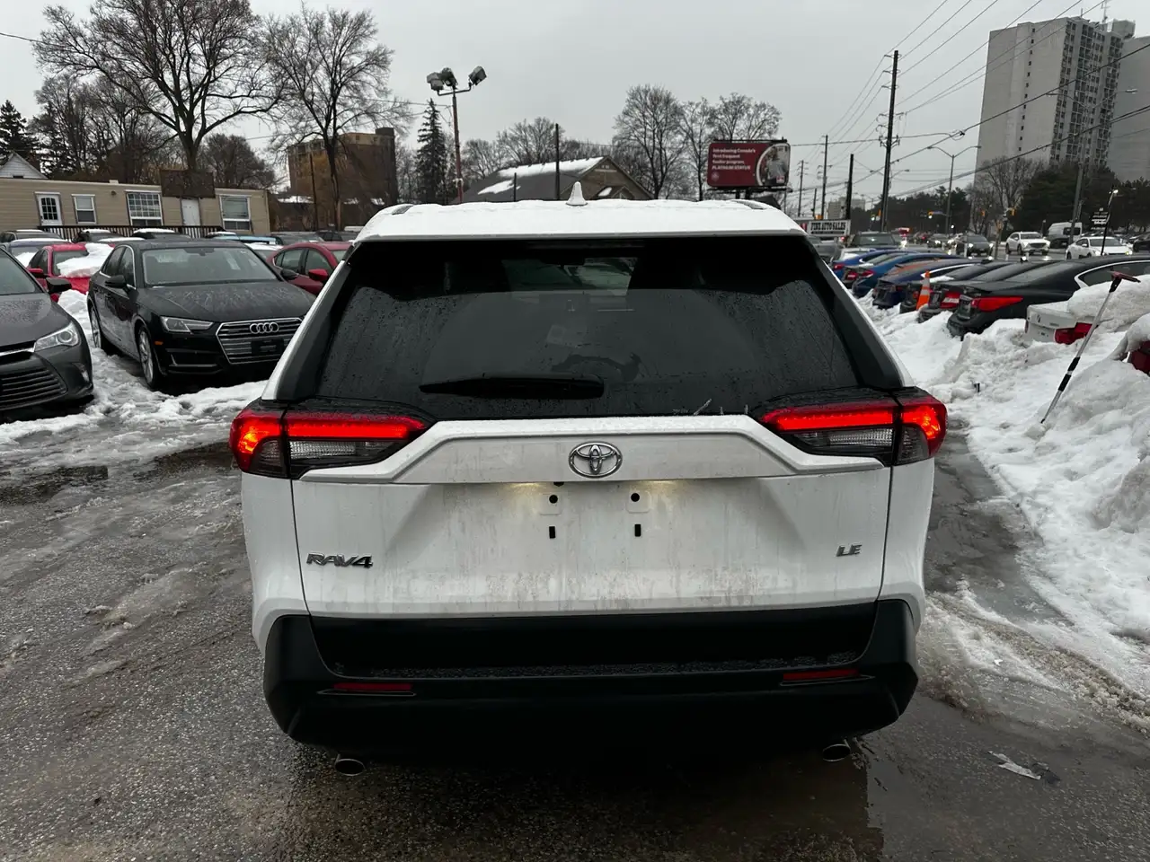 Toyota RAV 4 снимка Toyota RAV 4