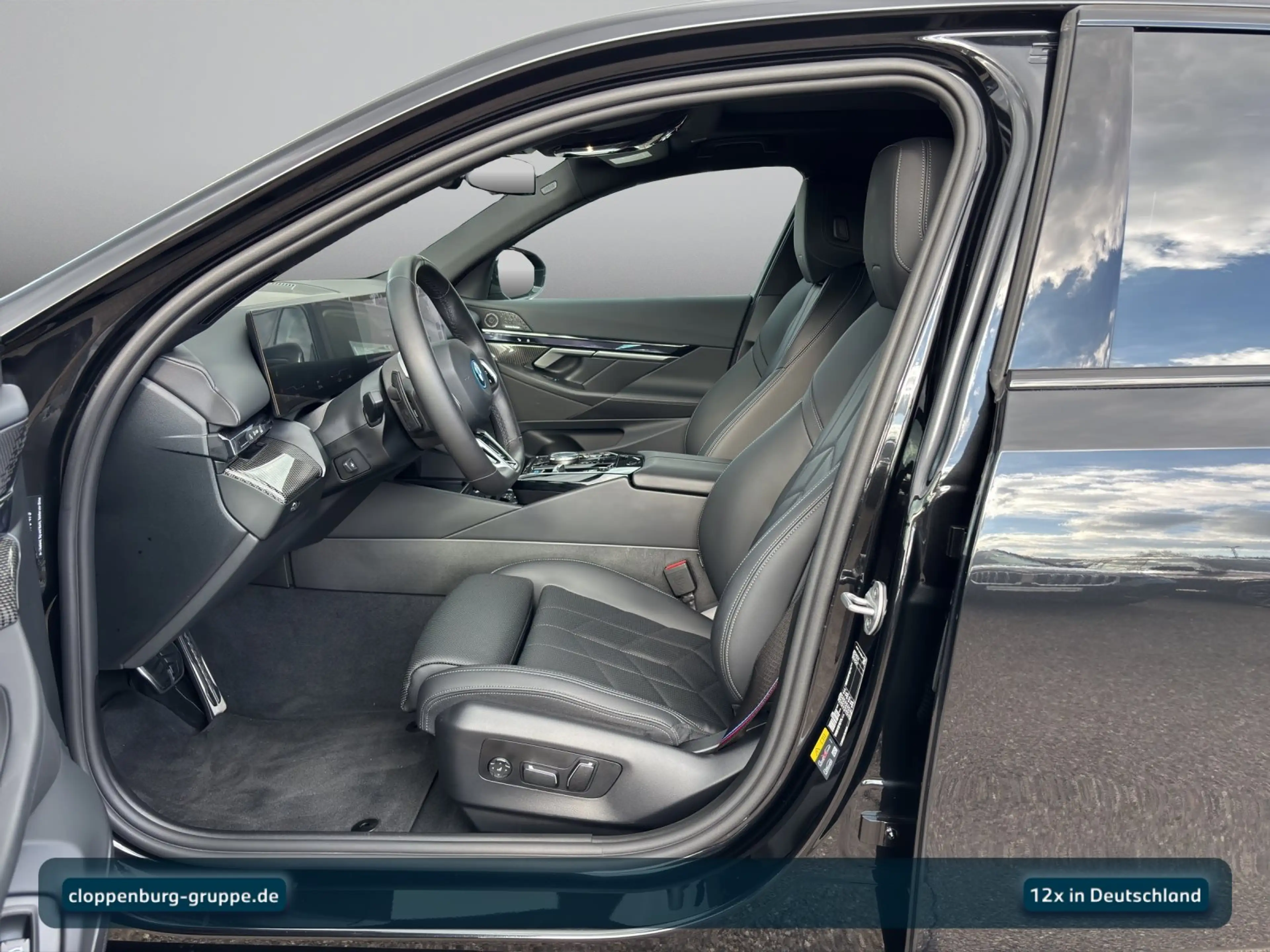 BMW i5 xDrive40 Head-Up+StHz+StKlima+Navi+Pano+ACC — photo 12